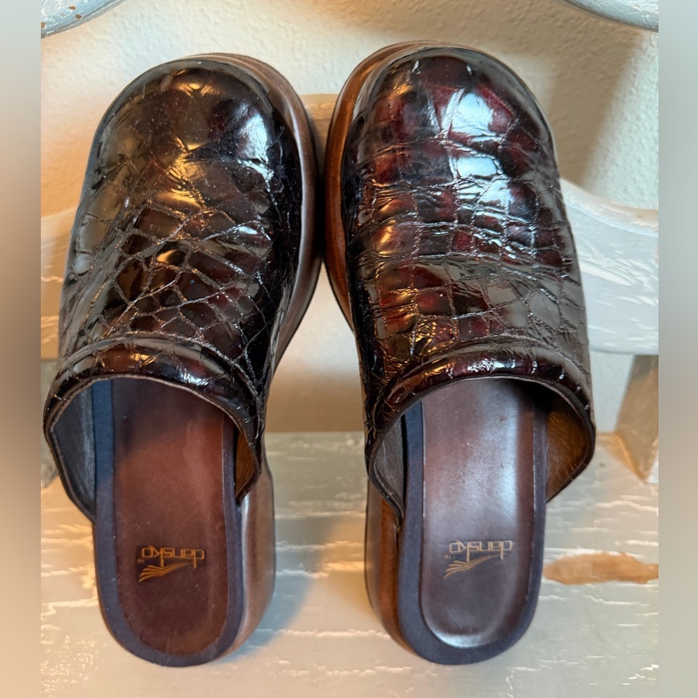 Dansko Brown Croc-Embossed Slide Clogs